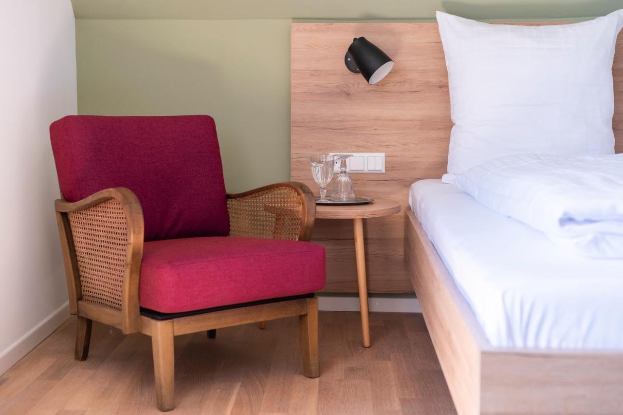Hotel Baeren Marbach am Neckar Luaran gambar